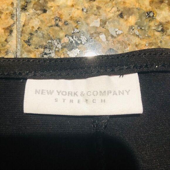New York and company top - Picture 4 of 5